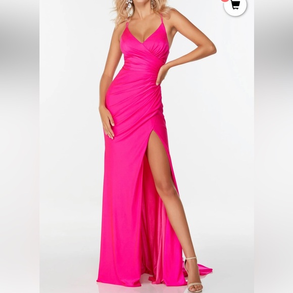 Gorgeous Electric Fuchsia Long Dress with Open Back - Picture 4 of 5